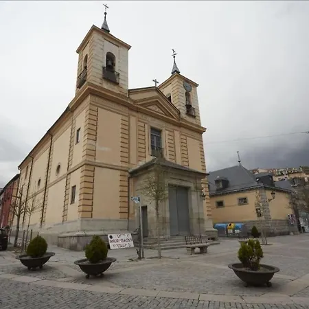 Daire Magico Y Acogedor . La Granja De San Ildefonso.