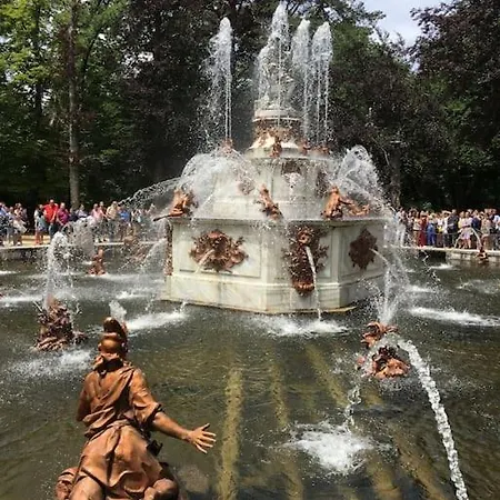 Magico Y Acogedor . La Granja De San Ildefonso. *