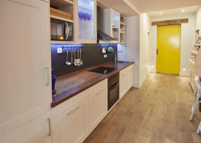 Magico Y Acogedor . La Granja De San Ildefonso.